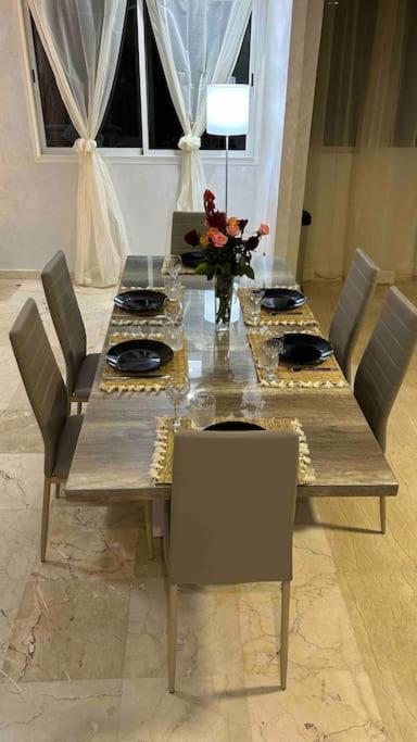 Appartement Haut Standing 3 Chambres Avec Terasse Quartier Gueliz Hivernage A Marrakech I19 مراكش المظهر الخارجي الصورة