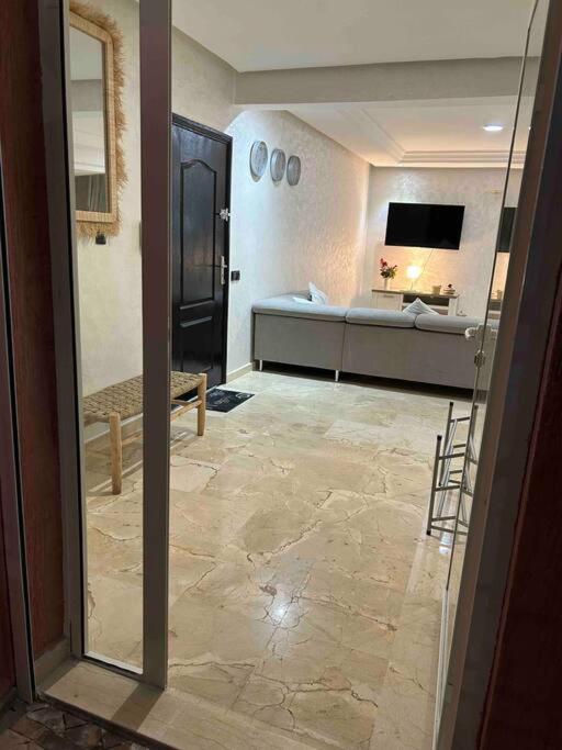 Appartement Haut Standing 3 Chambres Avec Terasse Quartier Gueliz Hivernage A Marrakech I19 مراكش المظهر الخارجي الصورة