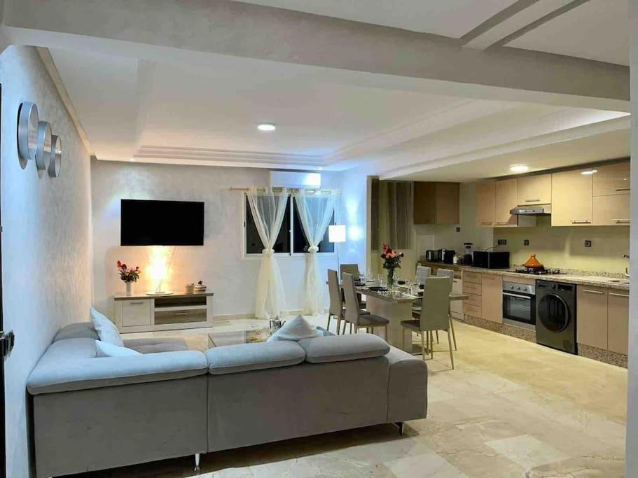 Appartement Haut Standing 3 Chambres Avec Terasse Quartier Gueliz Hivernage A Marrakech I19 مراكش المظهر الخارجي الصورة