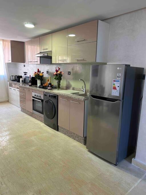 Appartement Haut Standing 3 Chambres Avec Terasse Quartier Gueliz Hivernage A Marrakech I19 مراكش المظهر الخارجي الصورة